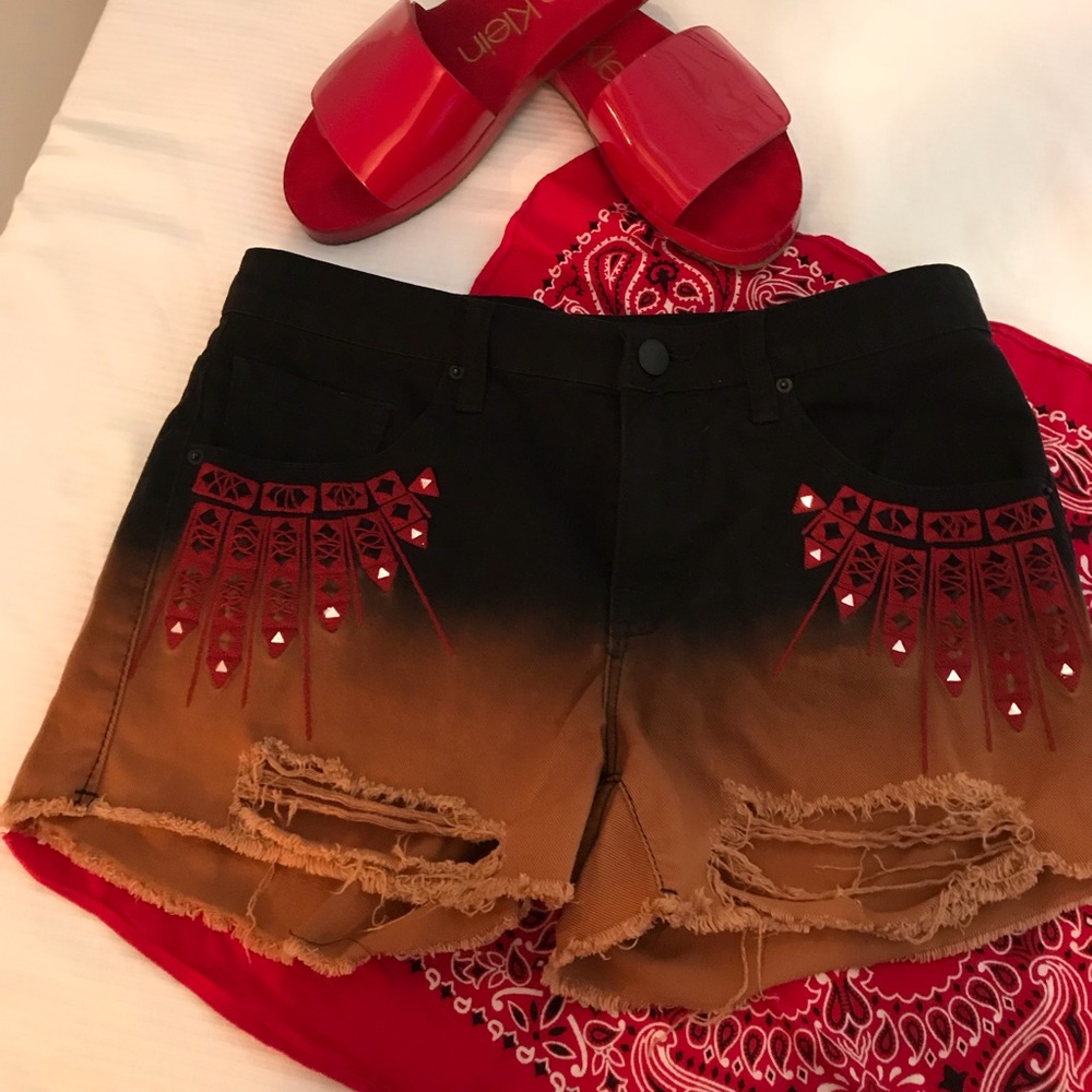 Hombre jean shorts by BDG